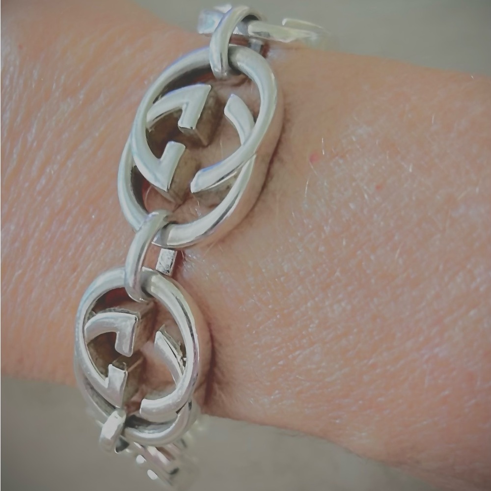 Gucci Britt GG Logo Silver Bracelet